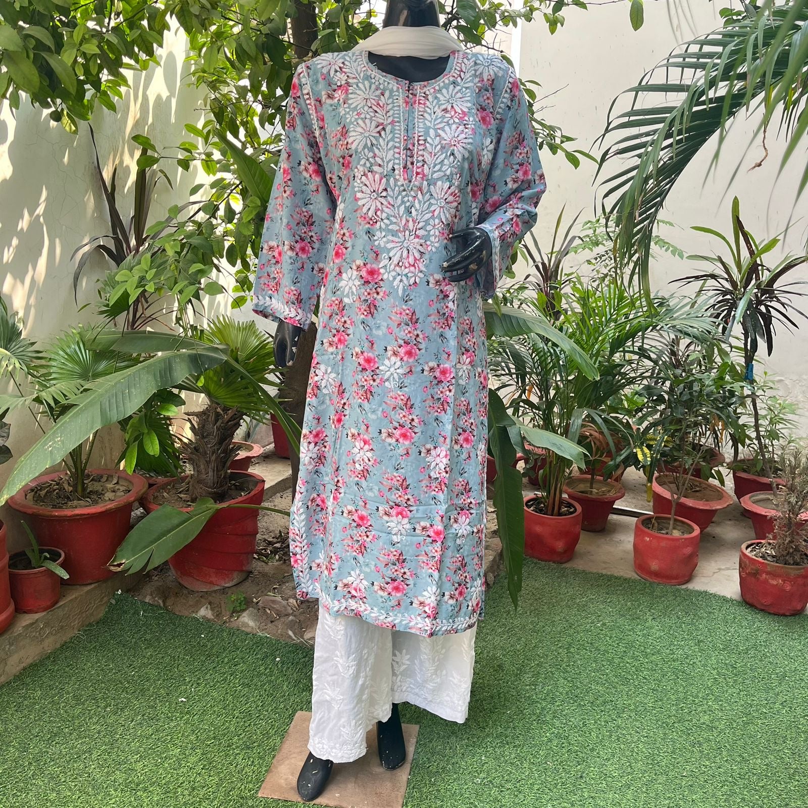 Straight Fit Rayon Print Kurta