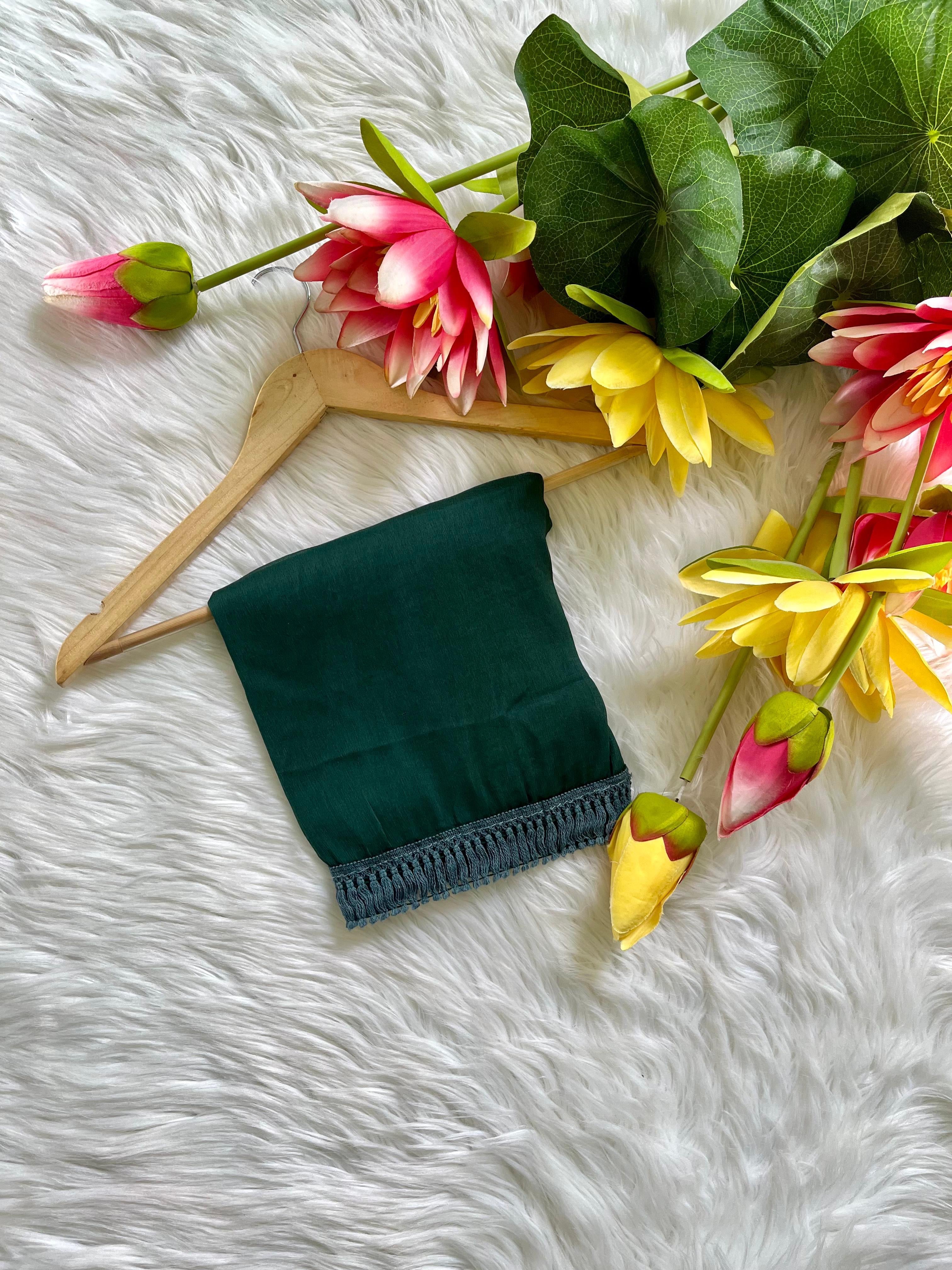 Zoya Rangrez Comfy 3pc Chikankari hand embroidered Set : Saba Ibrahim Inspired