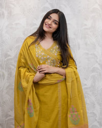 Yellow staright Anarkali Suit Set