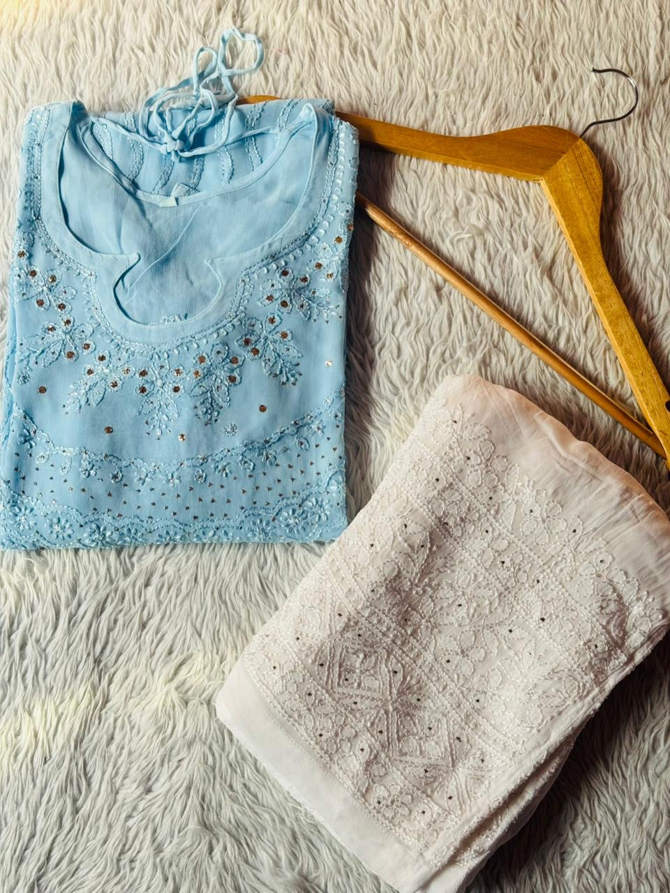 Hania Viscose Lining Kurta with Handworked Pant