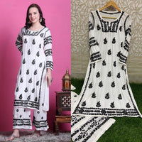 Exquisite White Embroidered Kurta Set