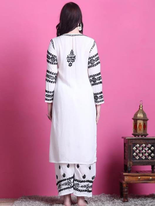 Exquisite White Embroidered Kurta Set