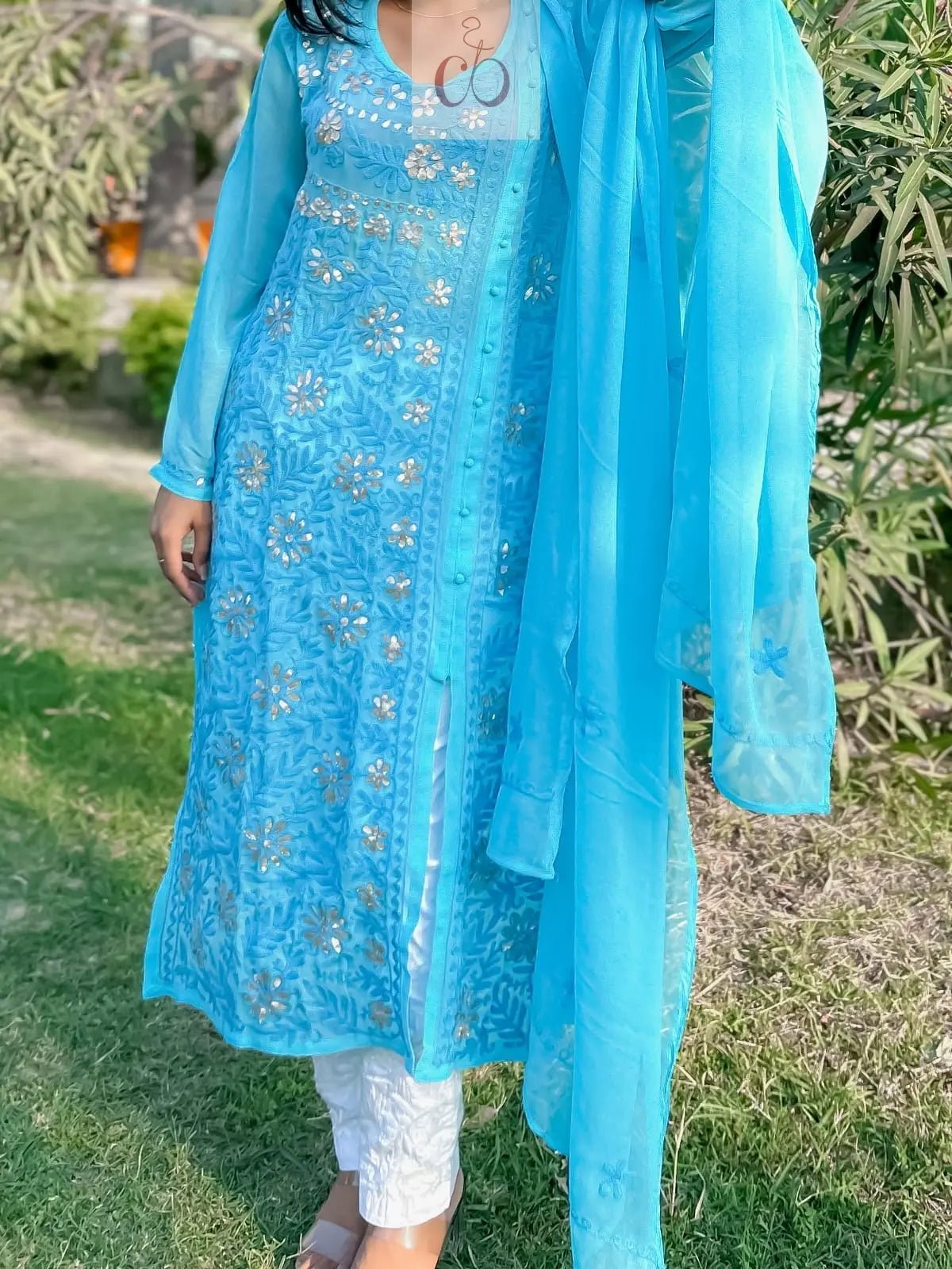 AaRi Work Angrakha with inner chikankari Edition - chikankariofficial