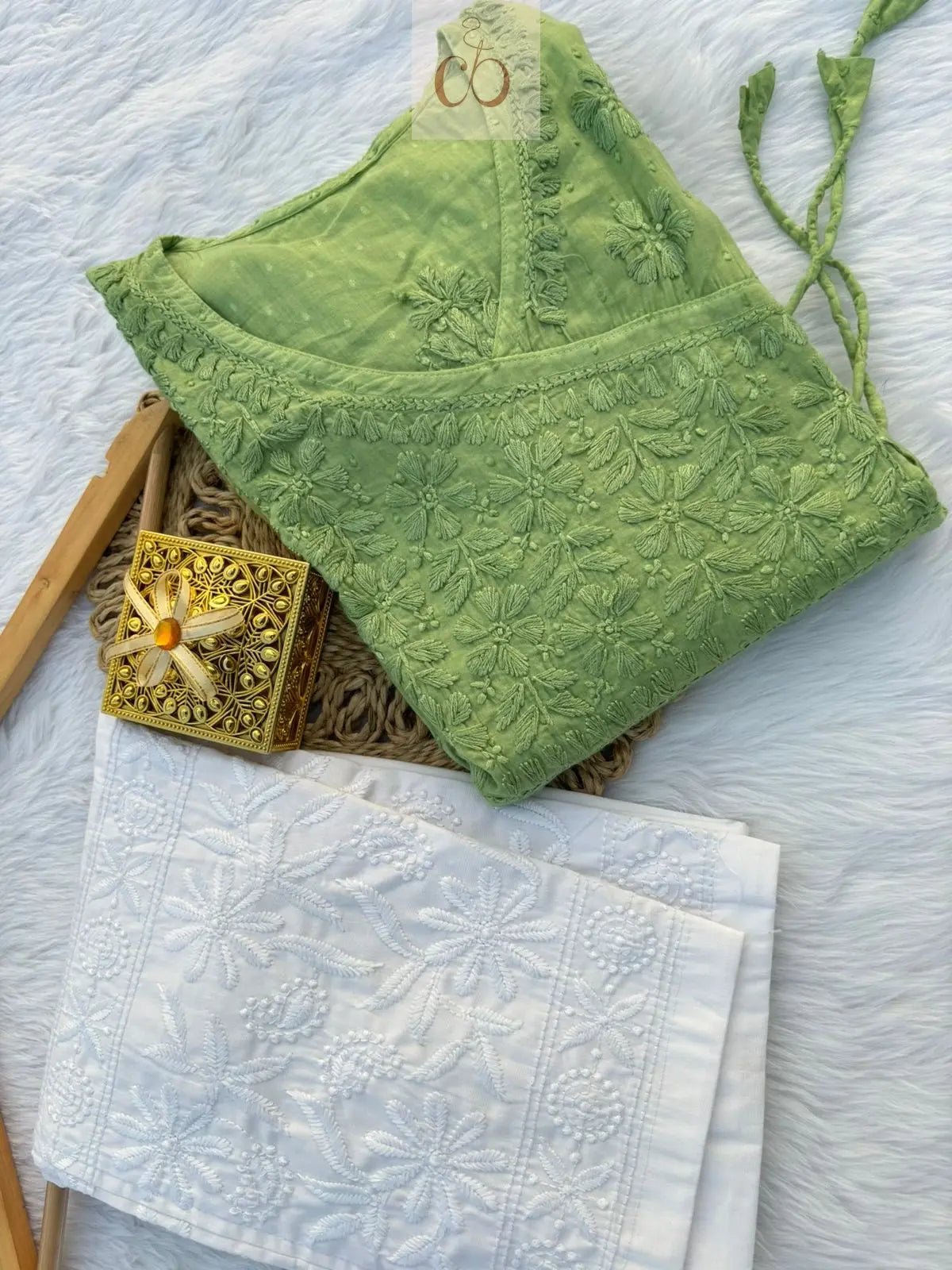 Angrakha Short Gown - chikankariofficial