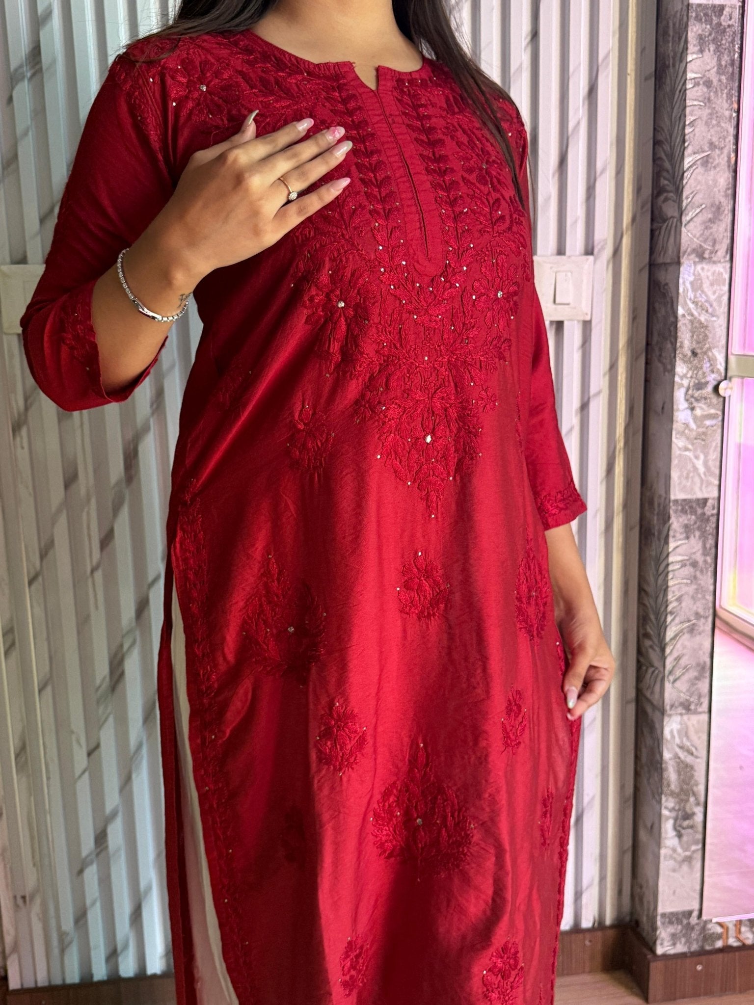 chikankariofficial Butter Soft Silver Muqaish kurta