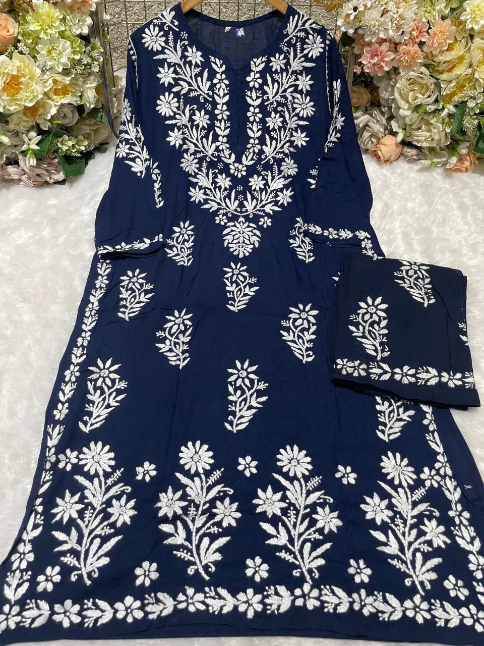 Daman Heavy Work Big Buta Modal set - chikankariofficial