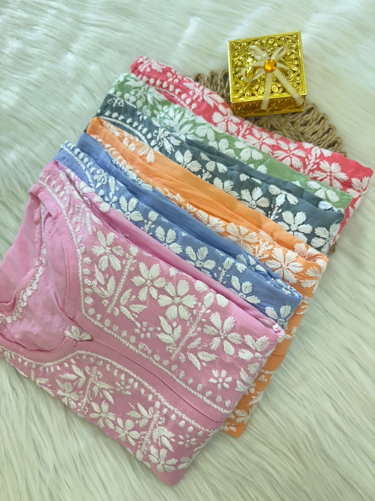 Elegant Modal Soft chikankari kurta - chikankariofficial