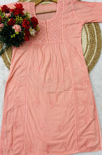 Ghasspatti Muqaish Gown - chikankariofficial