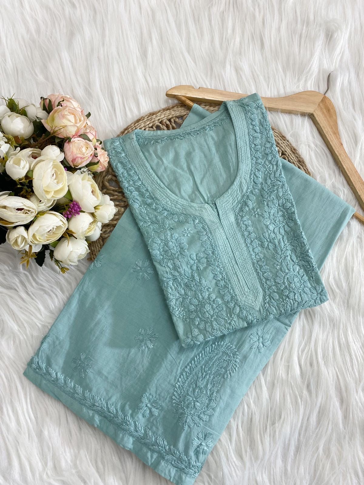 Handcrafted Heavy boota Chikan Combo - chikankariofficial