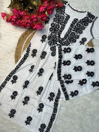 Heavy 3D Worked Good looking Combo in B&W - chikankariofficial