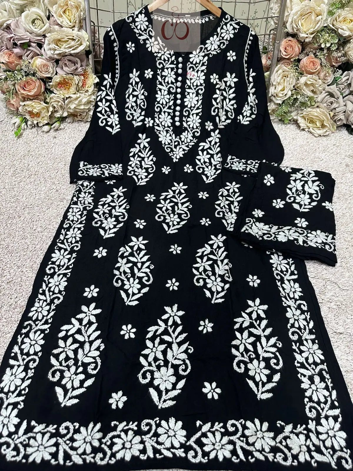 Heavy Work Big Buta Modal Plazo set - chikankariofficial