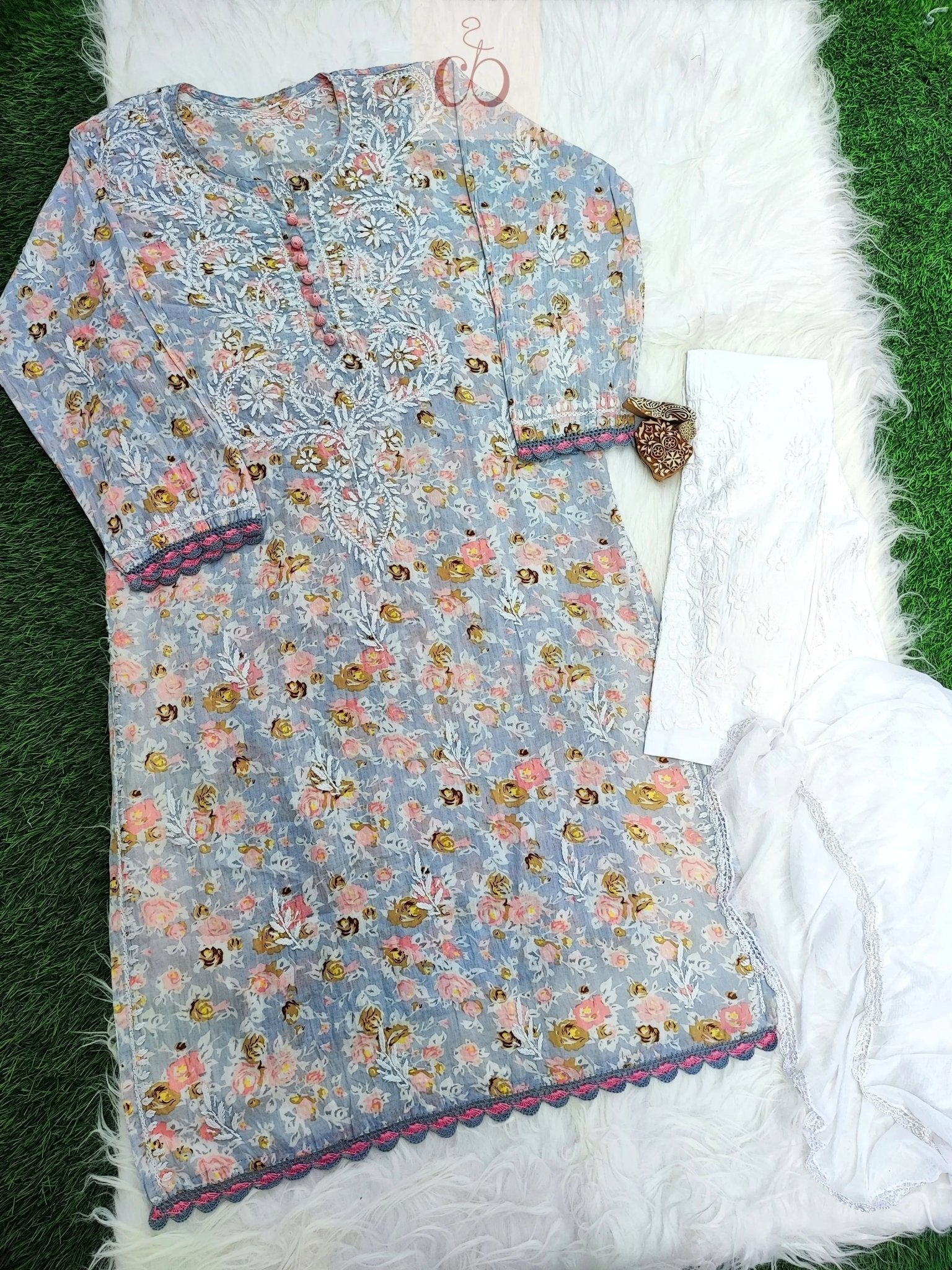 Kurashiya Daman Handcrafted Kurtis - chikankariofficial