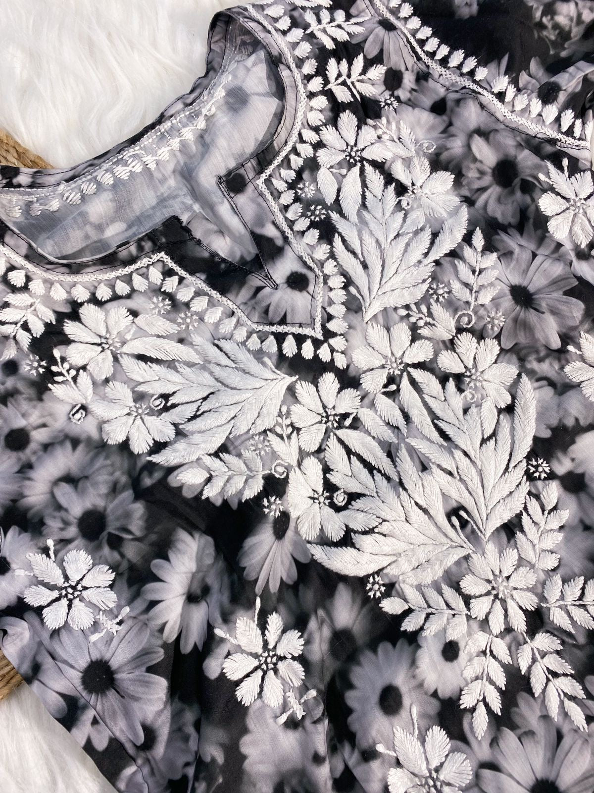 Limited Rayon co ord set - chikankariofficial