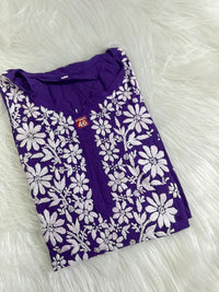 Modal fine Work Chikankari - chikankariofficial