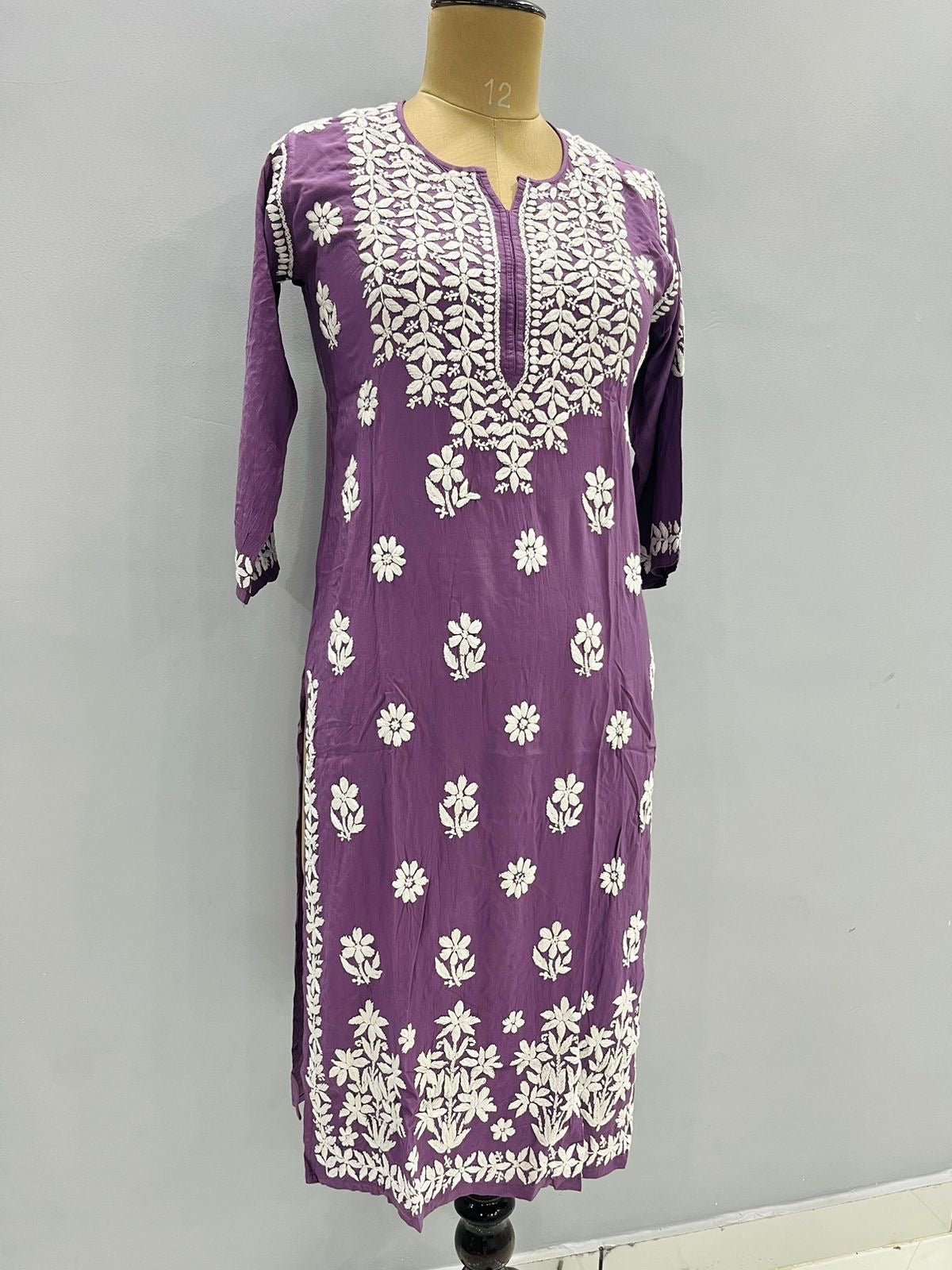 Modal heavy daman straight kurta