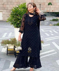 Muqaish Buti Jaal Set with Inner - chikankariofficial