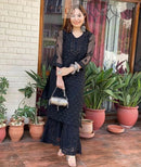 Muqaish Buti Jaal Set with Inner - chikankariofficial