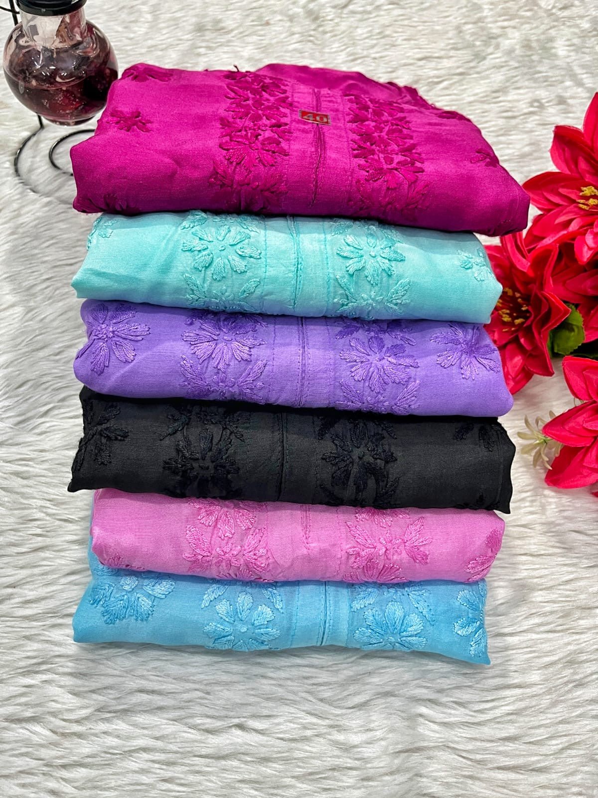 Musleen Fabric Handwork Chikankari kurti - chikankariofficial