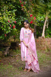 NEW BEUTIFUL SUIT SET - chikankariofficial