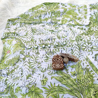 PIPING BUTTONS KURTI HAVING KANGOOREY ON DAAMAN & SLEEVES Mayuri Special - chikankariofficial