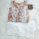 PIPING BUTTONS KURTI HAVING KANGOOREY ON DAAMAN & SLEEVES Mayuri Special - chikankariofficial