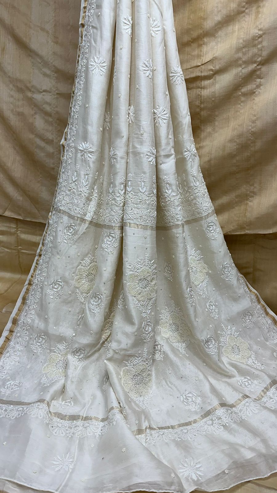 PREMIUM CHANDERI SAREE - chikankariofficial