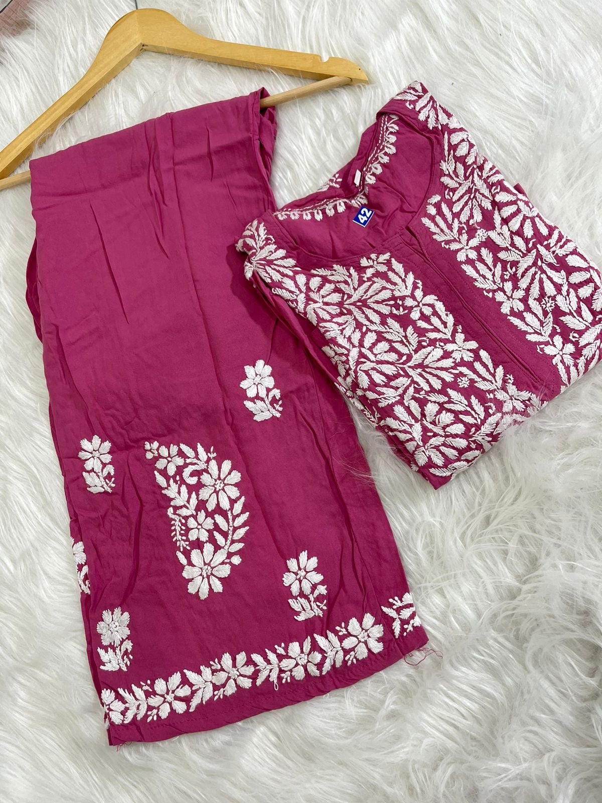 Premium Rayon Set With Fine soft Touch work - chikankariofficial