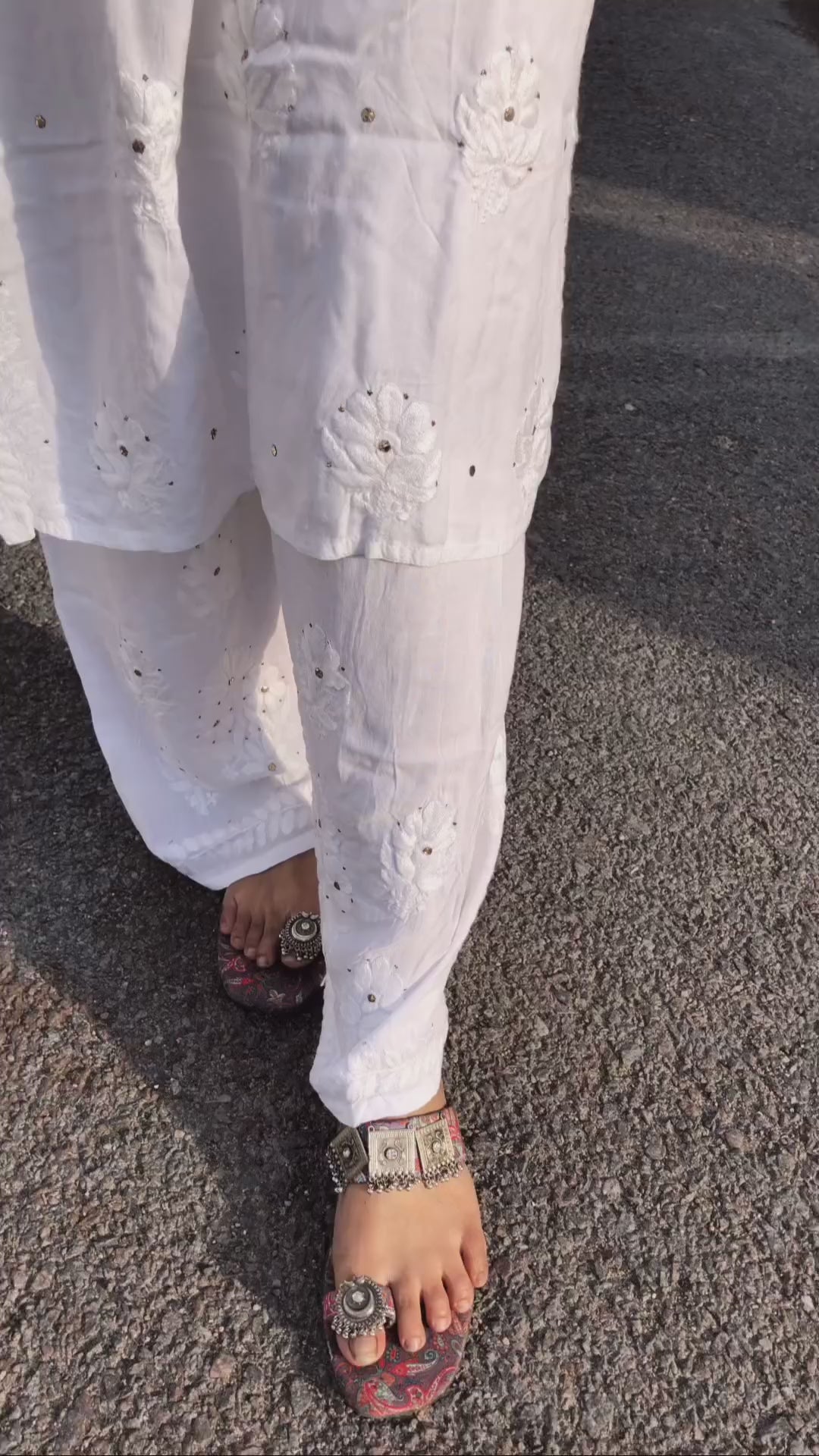 Muqaish Co ord Rayon Chikankari