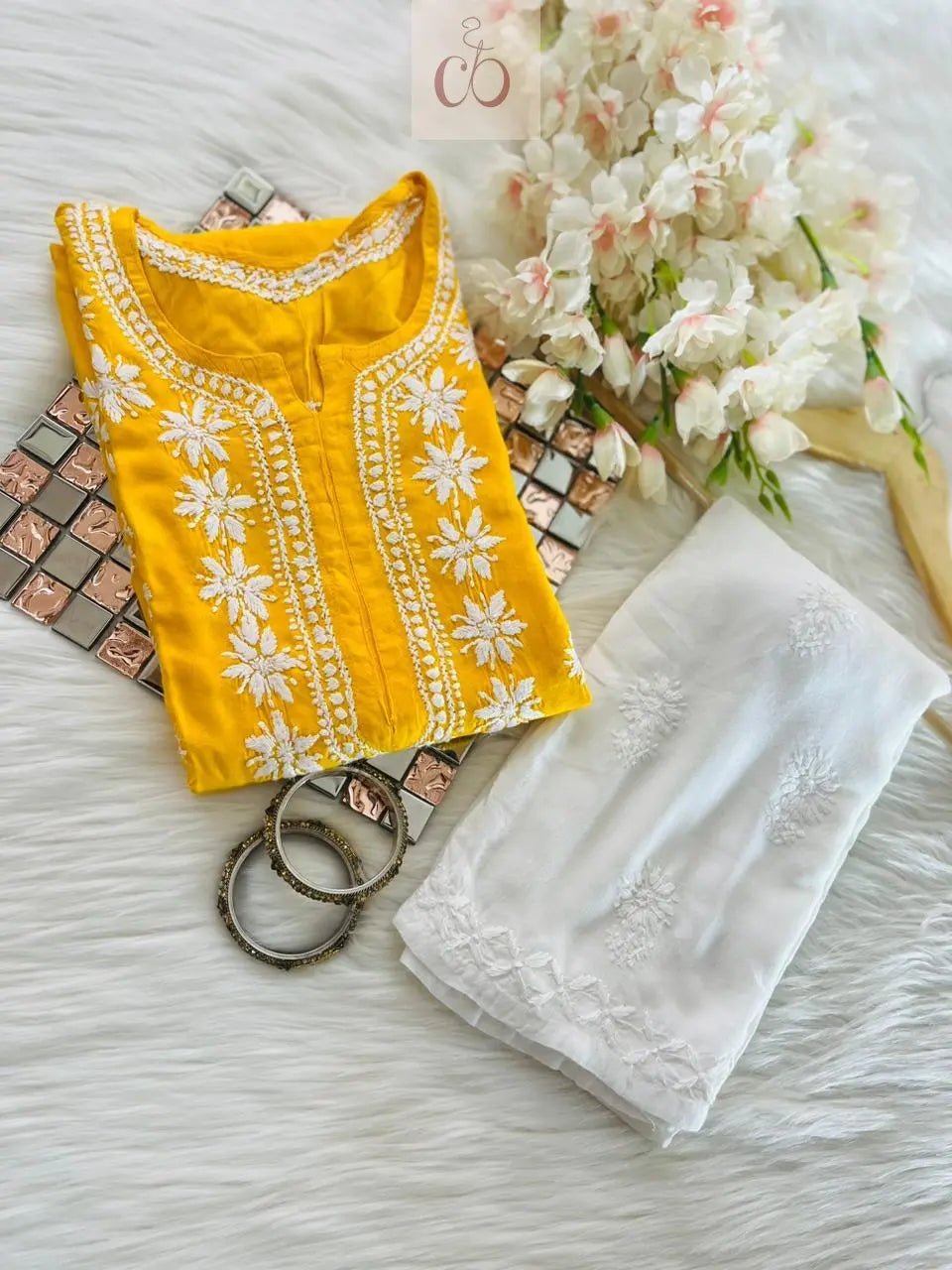 Rayon Ghaspatti Work Kurti - chikankariofficial