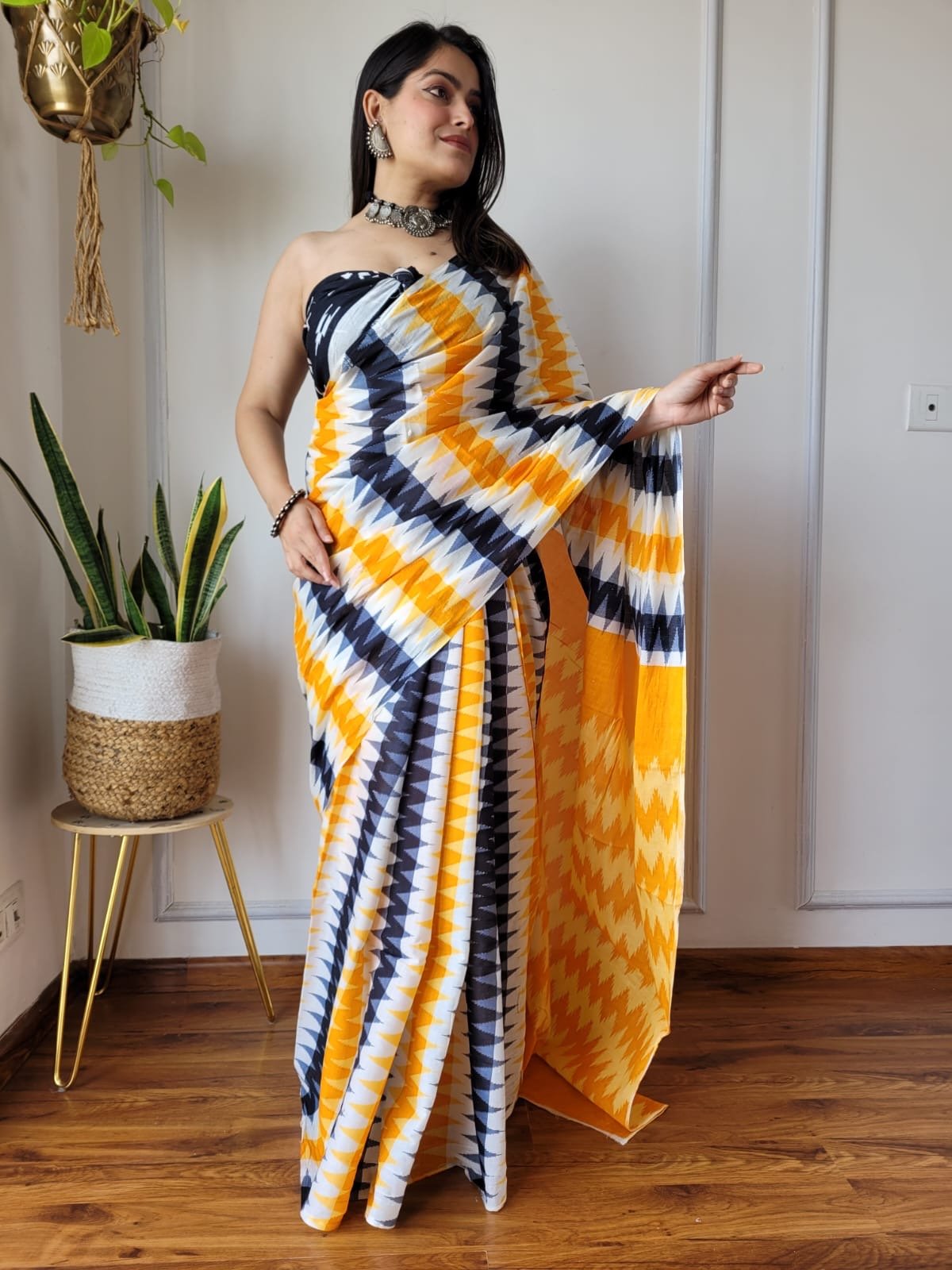 Saree With blouse 55+ Designs - chikankariofficial