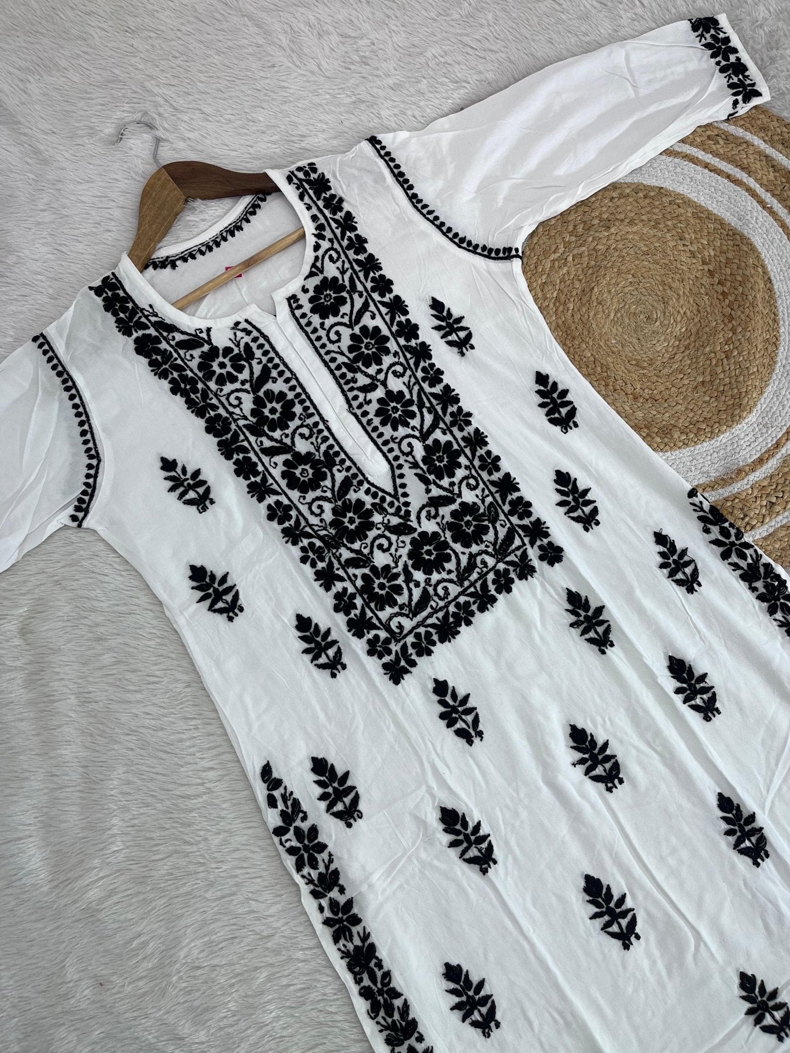 Soft & Beautifull Rayon Kurtis - chikankariofficial