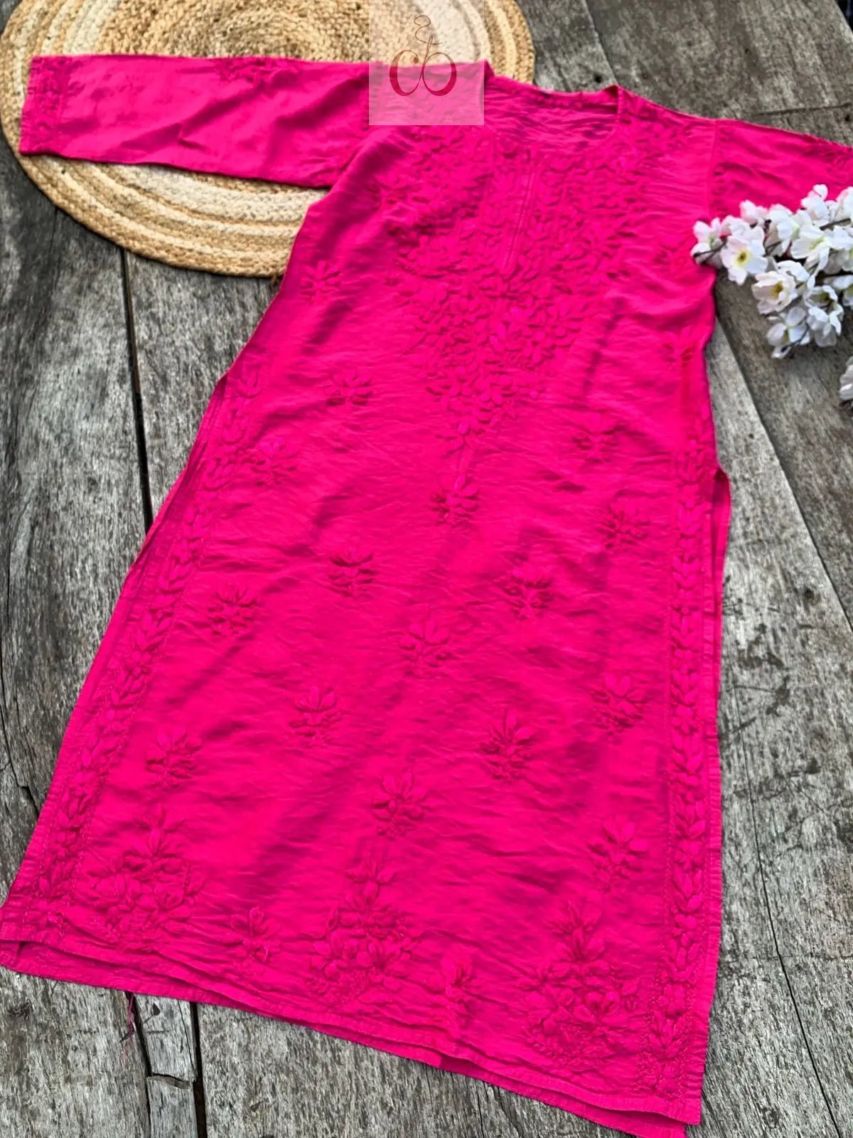 Tone to Tone Chanderi long Kurti - chikankariofficial