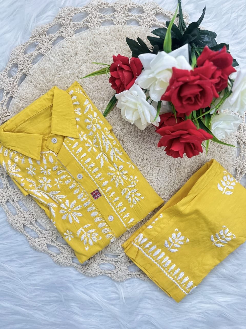 Trending Chikan pant Set - chikankariofficial